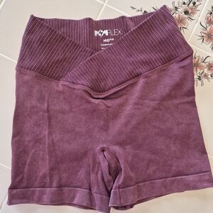 Popflex Crisscross Hourglass Seamless Shorts